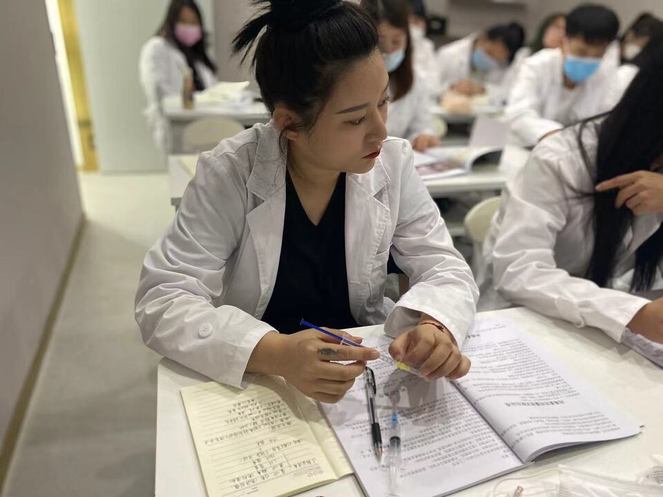 宿州微整培訓課程 在線咨詢學習，開啟專業醫美新篇章